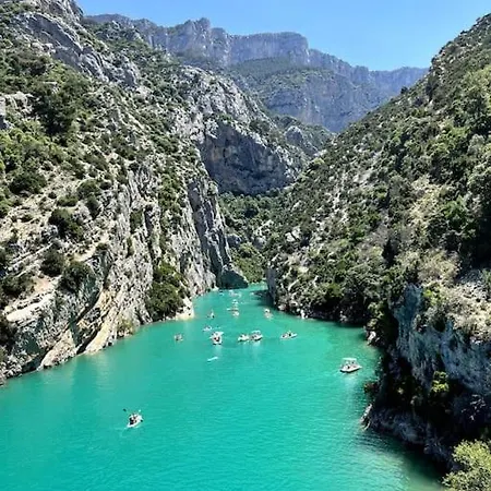 Escapade En Provence - Cosy Avec Jardin Et Piscine Apartment Greoux-les-Bains